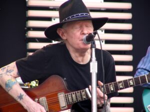 johnny winter firebird guitar at clapton 2007 crossroads guitar festival chicago