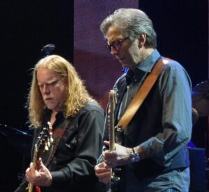 Warren Haynes & Eric Clapton at Crossroads Guitar Festival 4-12-13 (Photo: Linda Wnek)