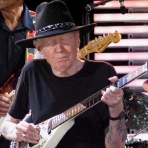 Johnny Winter - Crossroads Festival 2007 (Photo: Sam Mangano)